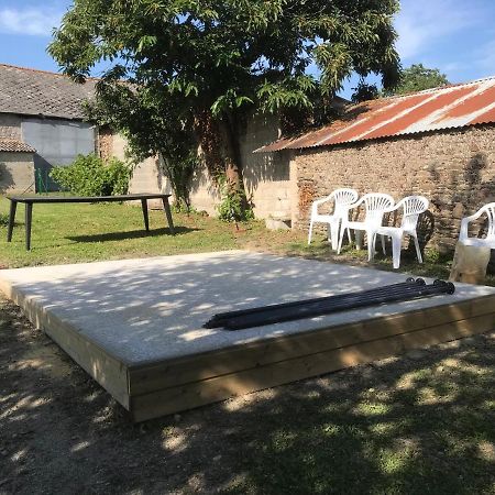 Hebergements Situes A 6 Kms Du Mont Saint Michel Tanis المظهر الخارجي الصورة
